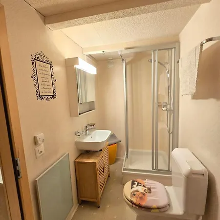 Urchiges Mitten Im Herzen Von Сasa de vacaciones Leukerbad